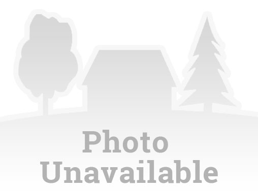 MLS&reg; 713275